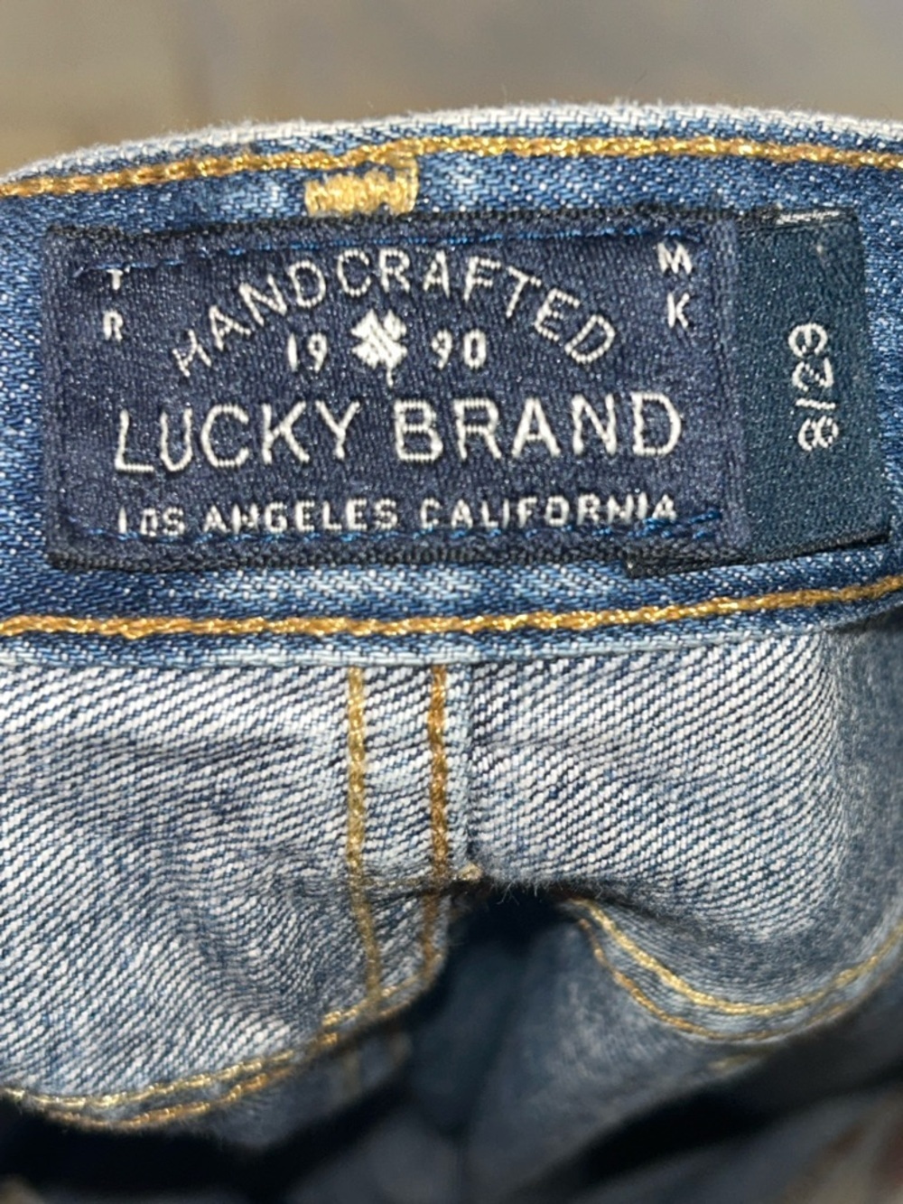 Lucky Brand Women's Boyfriend Jeans - Distressed Dark Blue Denim - Picture 2 of 10